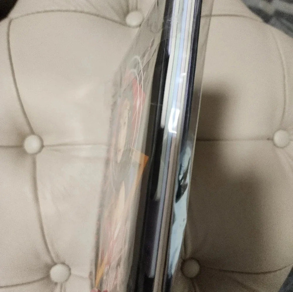 DC Comics: Wonder Woman 1984  Spiral Notebook - Picture 7 of 8